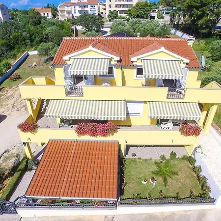 In With Sea Views, Terrace, Air Conditioning, Wifi 566-3 Διαμέρισμα *