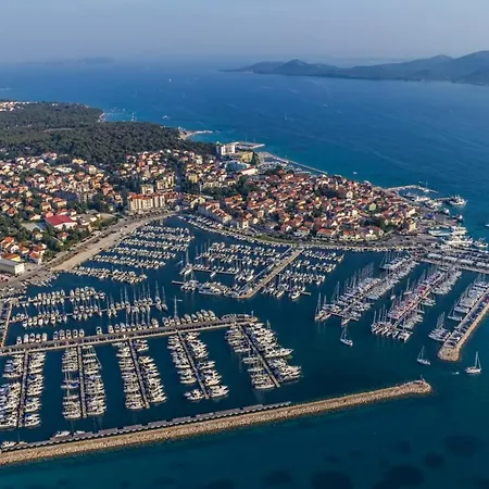 In With Sea Views, Terrace, Air Conditioning, Wifi 566-3 Διαμέρισμα *