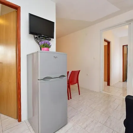 Διαμέρισμα In With Sea Views, Terrace, Air Conditioning, Wifi 566-3 *