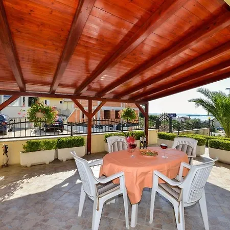 Διαμέρισμα In With Sea Views, Terrace, Air Conditioning, Wifi 566-3 *
