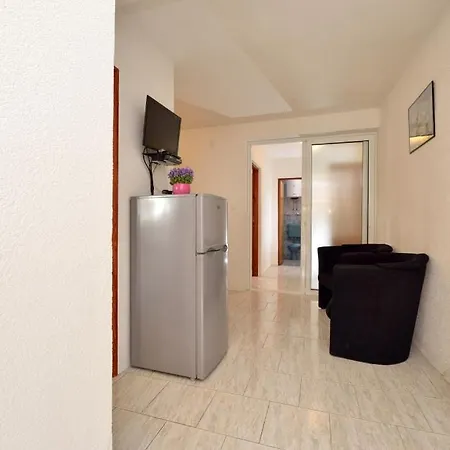 Διαμέρισμα In With Sea Views, Terrace, Air Conditioning, Wifi 566-3 *