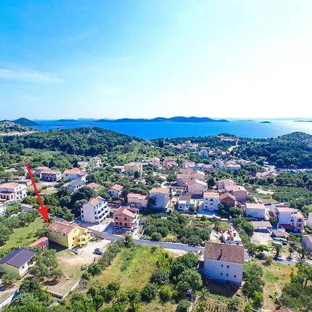 In With Sea Views, Terrace, Air Conditioning, Wifi 566-3 Apartment